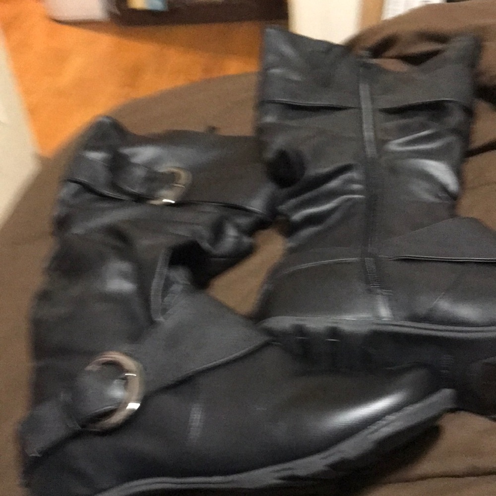 Black knee-high boots